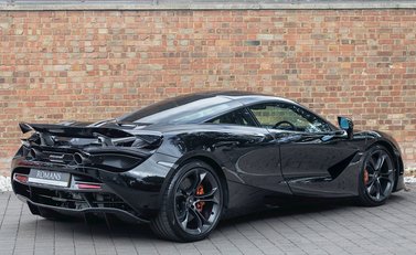 McLaren 720S 9