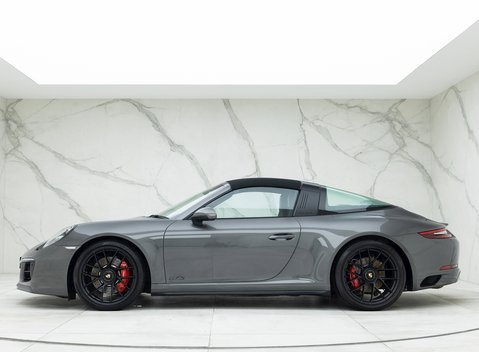 Porsche 911 Targa 4 GTS (991.2) Targa 3