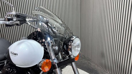 Kawasaki Vulcan 900 VN 2016 ONLY 2K NEW MOT LIGHTWEIGHT CRUISER A2 BIKE 15