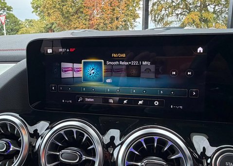 Mercedes-Benz EQA 250+ 70.5kWh AMG Line (Premium) SUV 5dr Electric Auto (190 ps) 18