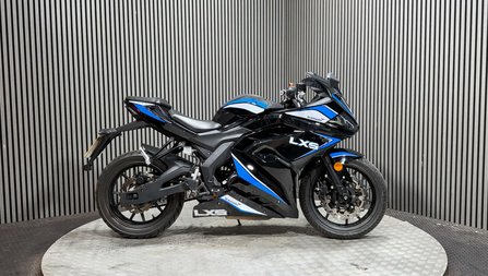 Lexmoto LXS 2022 RUNNING PROJECT BIKE SPARES OR REPAIR 125CC 9K