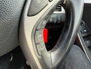 Hyundai i30 CRDI SE NAV BLUE DRIVE 18