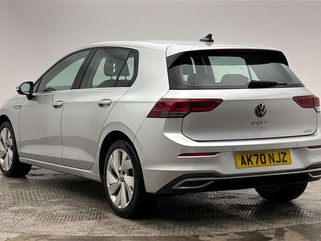 Volkswagen Golf 1.5 Golf Style eTSI Semi-Auto 5dr 3
