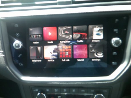 SEAT Arona TSI XCELLENCE LUX DSG ONLY 14,000 MILES FROM NEW 19