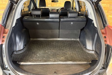 Toyota Rav4 2.2 D-4D Invincible SUV 5dr Diesel Manual 4WD Euro 5 (150 ps) 47