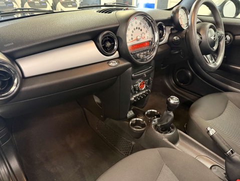 Mini Convertible 1.6 One 2dr 63