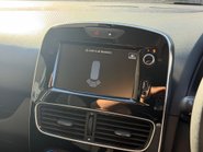 Renault Clio ICONIC TCE 24