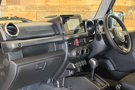 Suzuki Jimny SUZUKI JIMNY 1.5 SZ5 SUV 3dr Petrol Auto ALLGRIP Euro 6 (101 ps) 19