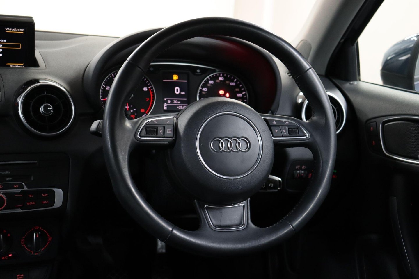 2017 Audi A1 — image 38