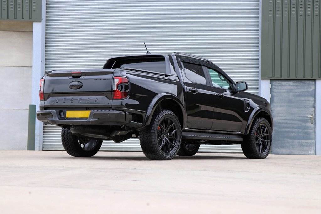 Ford Ranger Brand new WILDTRAK 2.3  MHEV plug in hybrid styled at seeker  9