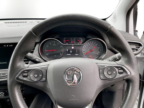 Vauxhall Crossland 1.5 Turbo D Ultimate SUV 5dr Diesel Manual Euro 6 (s/s) (110 ps) Air Con - 13