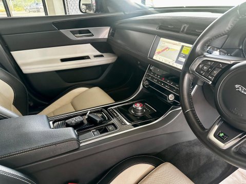 Jaguar XF 2.0d R-Sport Sportbrake Auto Euro 6 (s/s) 5dr 56