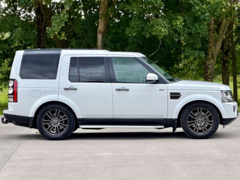 Land Rover Discovery 3.0 Discovery Graphite SDV6 Auto 4WD 5dr 17