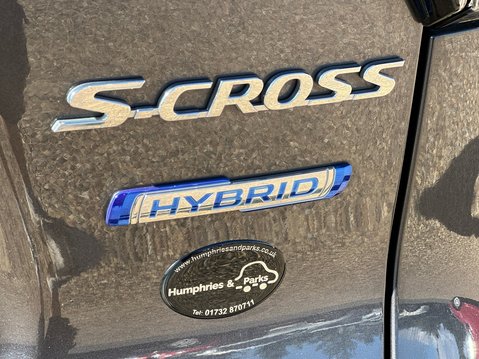 Suzuki S-Cross MOTION BOOSTERJET MHEV 20
