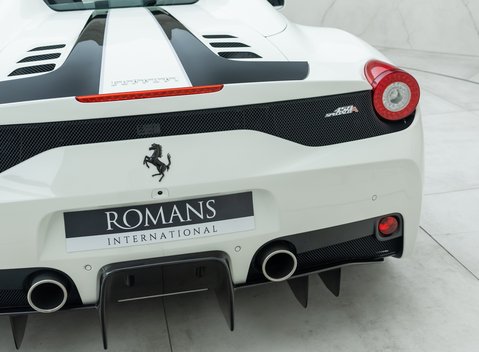 Ferrari 458 Speciale Aperta 32