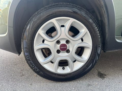 Fiat Panda 0.9 TwinAir 4x4 Euro 6 (s/s) 5dr 21