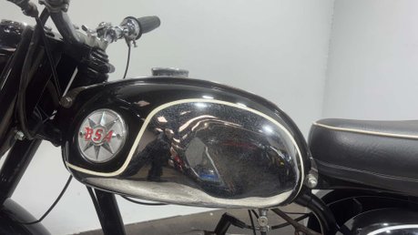 BSA Bantam 175 D14/4 1968 VERY CLEAN CLASSIC PROJECT COLLECTORS BIKE 17