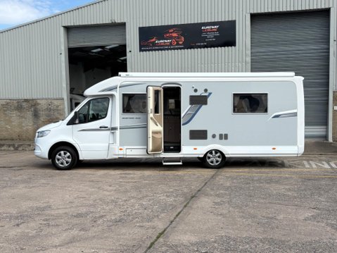 Auto-Sleepers Burford Duo 3
