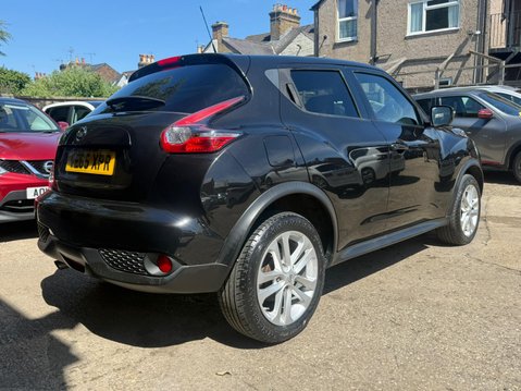 Nissan Juke 1.2 DIG-T N-Connecta SUV 5dr Petrol Manual Euro 6 7
