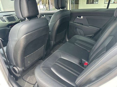 Kia Sportage 2.0 Sportage KX-4 CRDi Auto 4WD 5dr 13