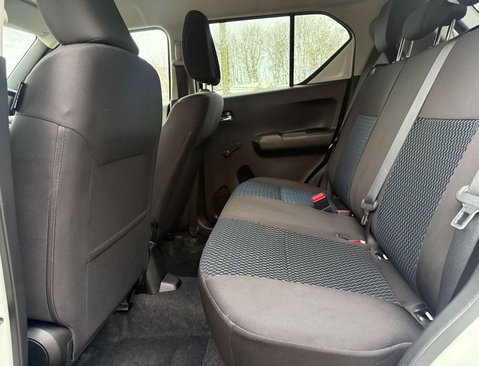 Suzuki Ignis 1.2 Ignis SZ3 DualJet MHEV 5dr 32