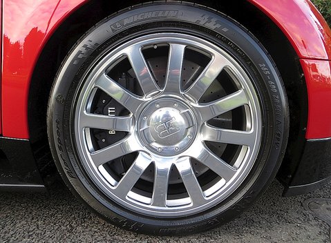 Bugatti Veyron 16.4 8