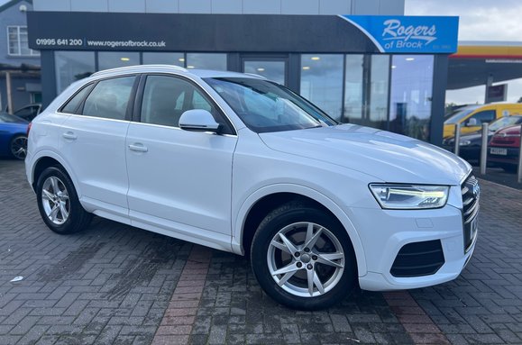 Audi Q3 2.0 TDI SE 1