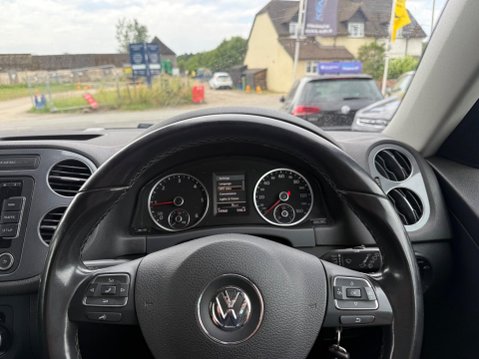 Volkswagen Tiguan 2.0 TDI BlueMotion Tech Match 4WD Euro 5 (s/s) 5dr 5