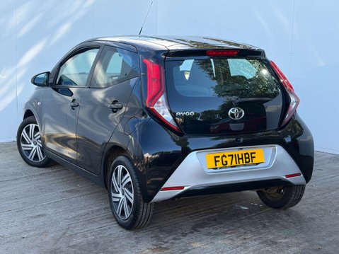 Toyota Aygo 1.0 Aygo X-Play TSS VVT-i 5dr 23
