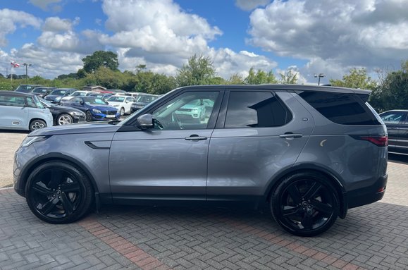 Land Rover Discovery 3.0 D300 MHEV HSE Auto 4WD COMMERCIAL 10