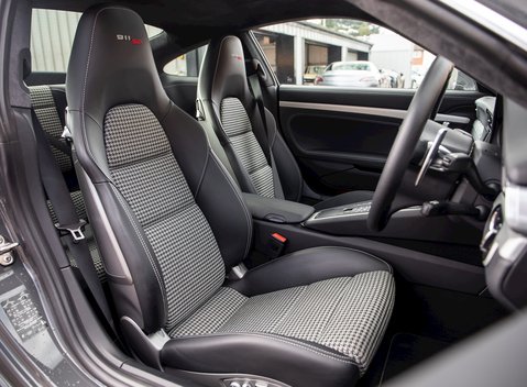Porsche 911 (991) 50th Anniversary Edition 12