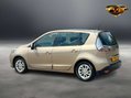 Renault Scenic 1.5 Scenic Dynamique TomTom Energy dCi S/S 5dr - NATIONAL DELIVERY* 27