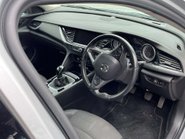 Vauxhall Insignia 1.6 Insignia Tech Line Nav ecoTec TD 5dr 13