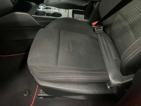 Ford Focus 1.0 Focus Active Auto 5dr 44