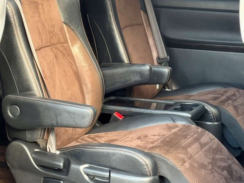 Toyota Alphard GOLDEN EYES II TWIN SUNROOF GRADE 4B WOW 67