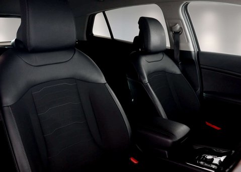 Kia Sportage 1.6 Sportage 3 HEV Auto 5dr 35