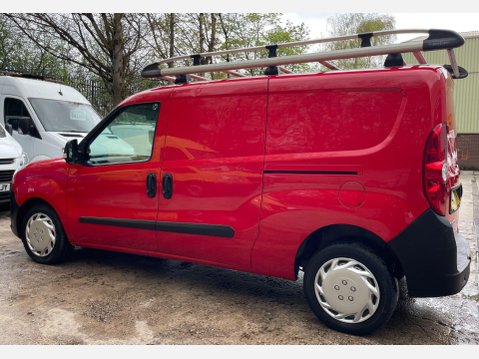 Vauxhall Combo 1.6 Turbo D 2000 Edition Panel Van 4dr Diesel Manual L1 H1 Euro 6 (75 ps) 12