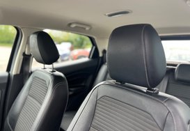 Ford Ecosport TITANIUM 23