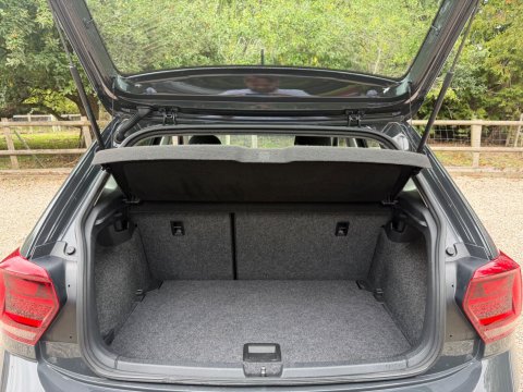 Volkswagen Polo 1.0 EVO SE Euro 6 (s/s) 5dr 22