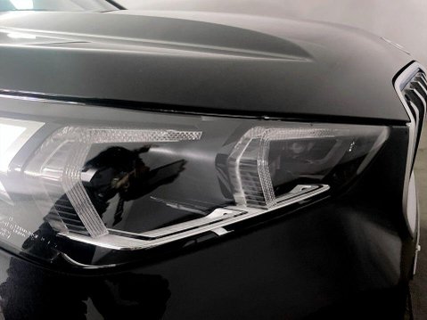 BMW iX1 30 66.5kWh M Sport SUV 5dr Electric Auto xDrive (11kW Charger) (313 ps) 1 O 9