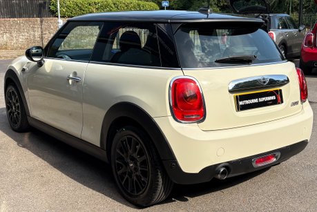 Mini Hatch Cooper 1.5 Petrol Automatic Chili Media XL 3 door- SAT NAV - LEATHER 16