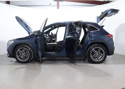 Mercedes-Benz GLA 1.3 GLA 180 AMG Line Premium Auto 5dr 54