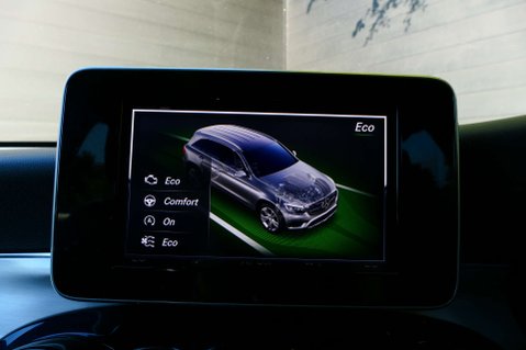 Mercedes-Benz GLC 2.1 GLC 250 D 4Matic AMG Line Premium Auto 4WD 5dr 33