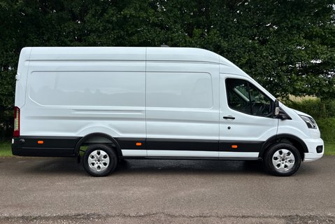 Ford Transit 350 L4 H3 165 ps Limited Panel Van - Sat Nav / 360 Camera's 10