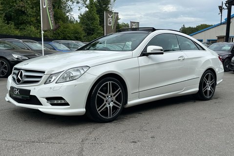 Mercedes-Benz E Class E200 CGI BLUEFF SPORT COUPE AUTOMATIC - LOW MILEAGE -FULL SERVICE HISTORY  11