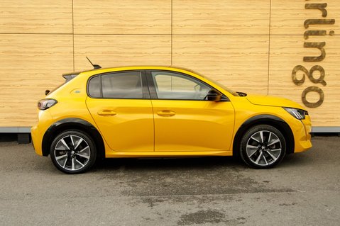 Peugeot 208 GT PREMIUM 14