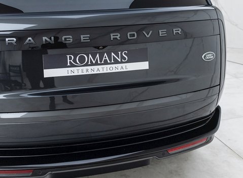 Land Rover Range Rover P440e HSE 23