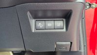 Toyota Yaris 1.5 VVT-i Icon Hatchback 5dr Petrol CVT Euro 6 (111 ps) 46