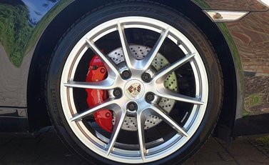 Porsche 911 (991) Carrera S 12