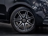 Mercedes-Benz V Class 2.0 V300d AMG Line MPV 5dr Diesel G-Tronic+ Euro 6 (s/s) XLWB (237 ps) 4
